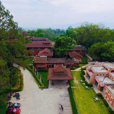 Gokarna Forest Resort Катманду Экстерьер фото