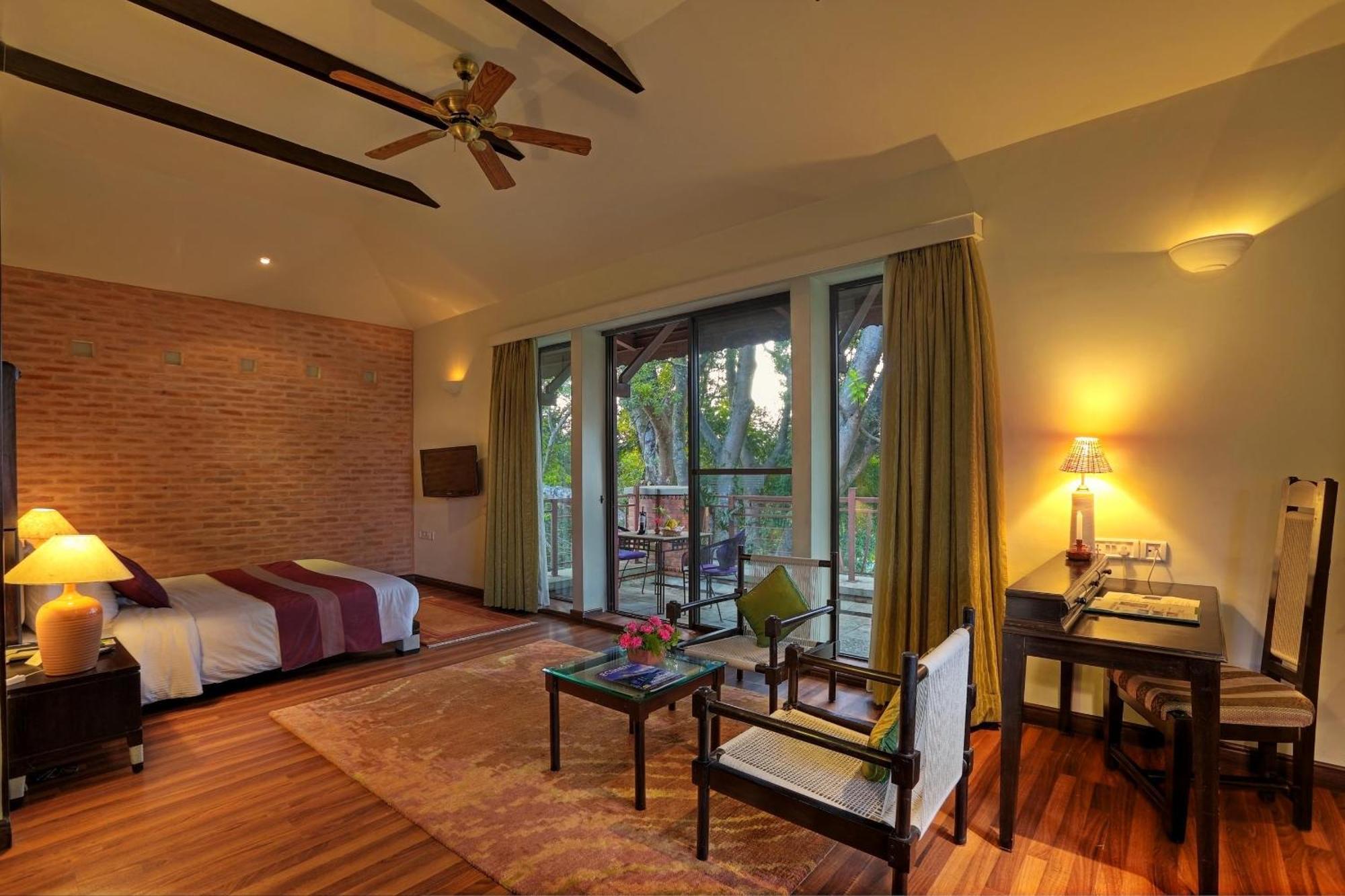 Gokarna Forest Resort Катманду Экстерьер фото