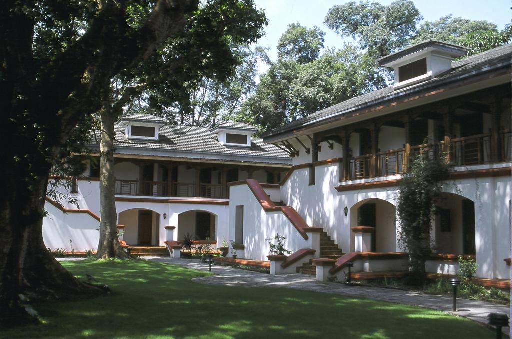 Gokarna Forest Resort Катманду Экстерьер фото