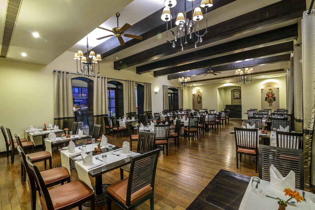 Gokarna Forest Resort Катманду Экстерьер фото
