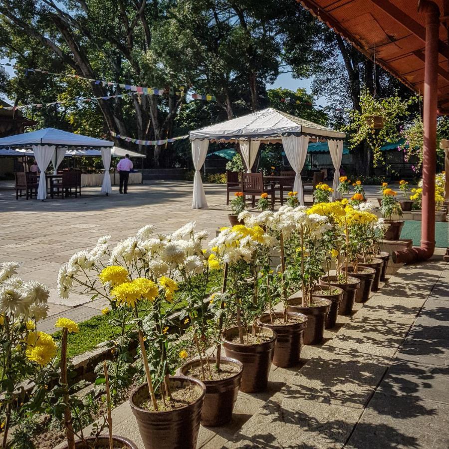 Gokarna Forest Resort Катманду Экстерьер фото