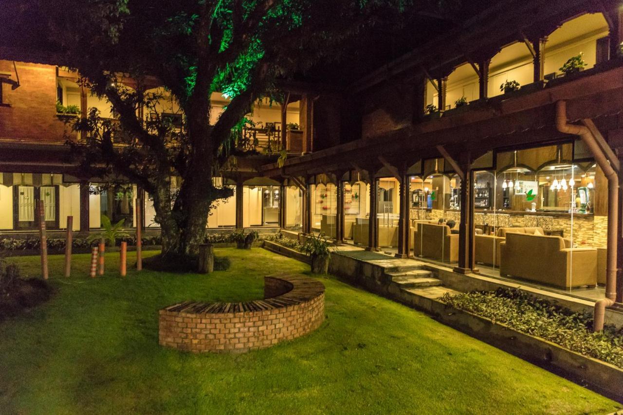 Gokarna Forest Resort Катманду Экстерьер фото