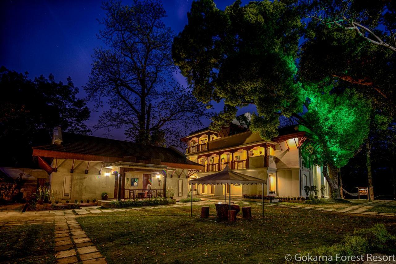 Gokarna Forest Resort Катманду Экстерьер фото